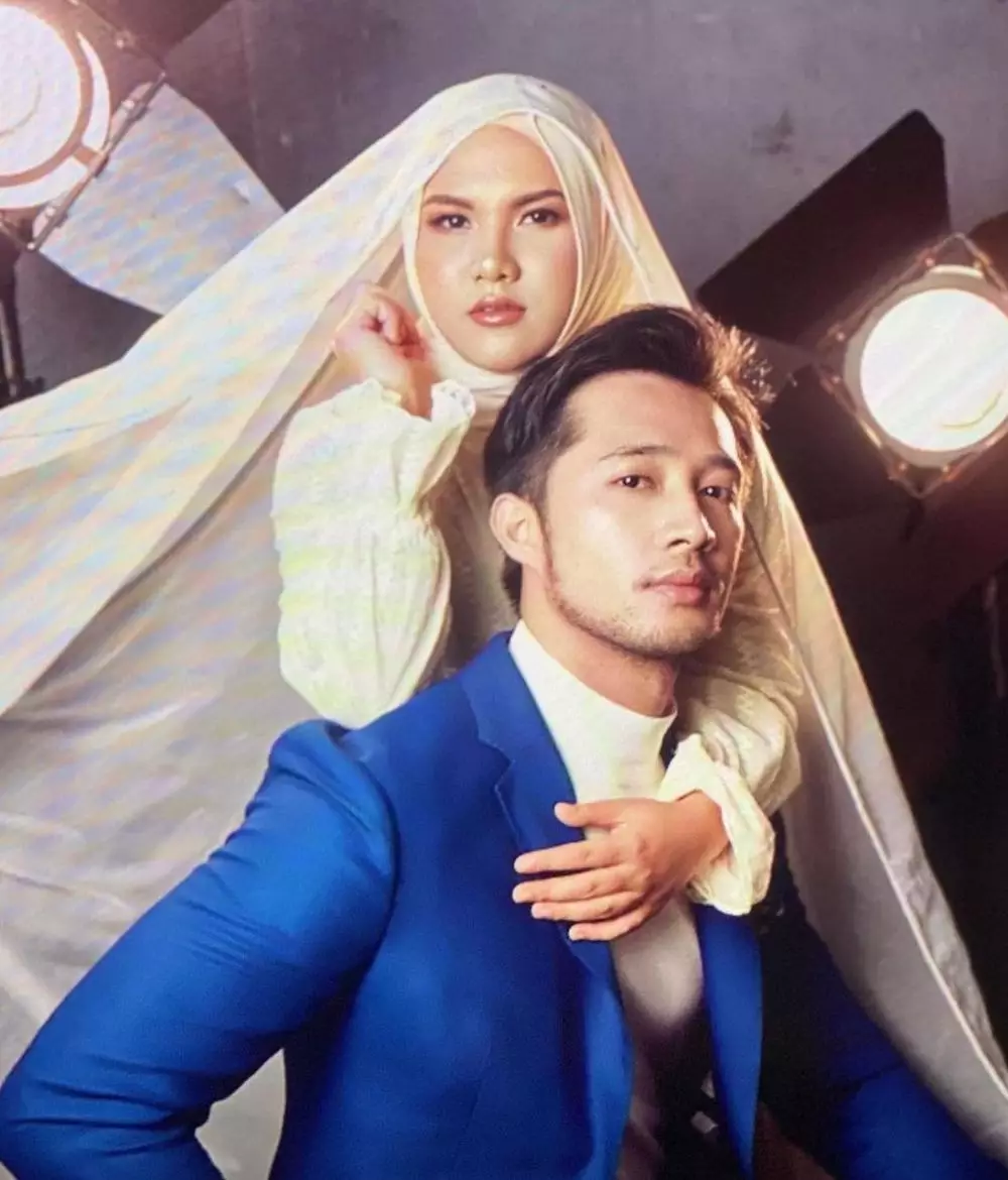 Evelin Nada Anjani & Rulyabii © 2021 brilio.net Evelin Nada Anjani & Rulyabii © 2021 brilio.net