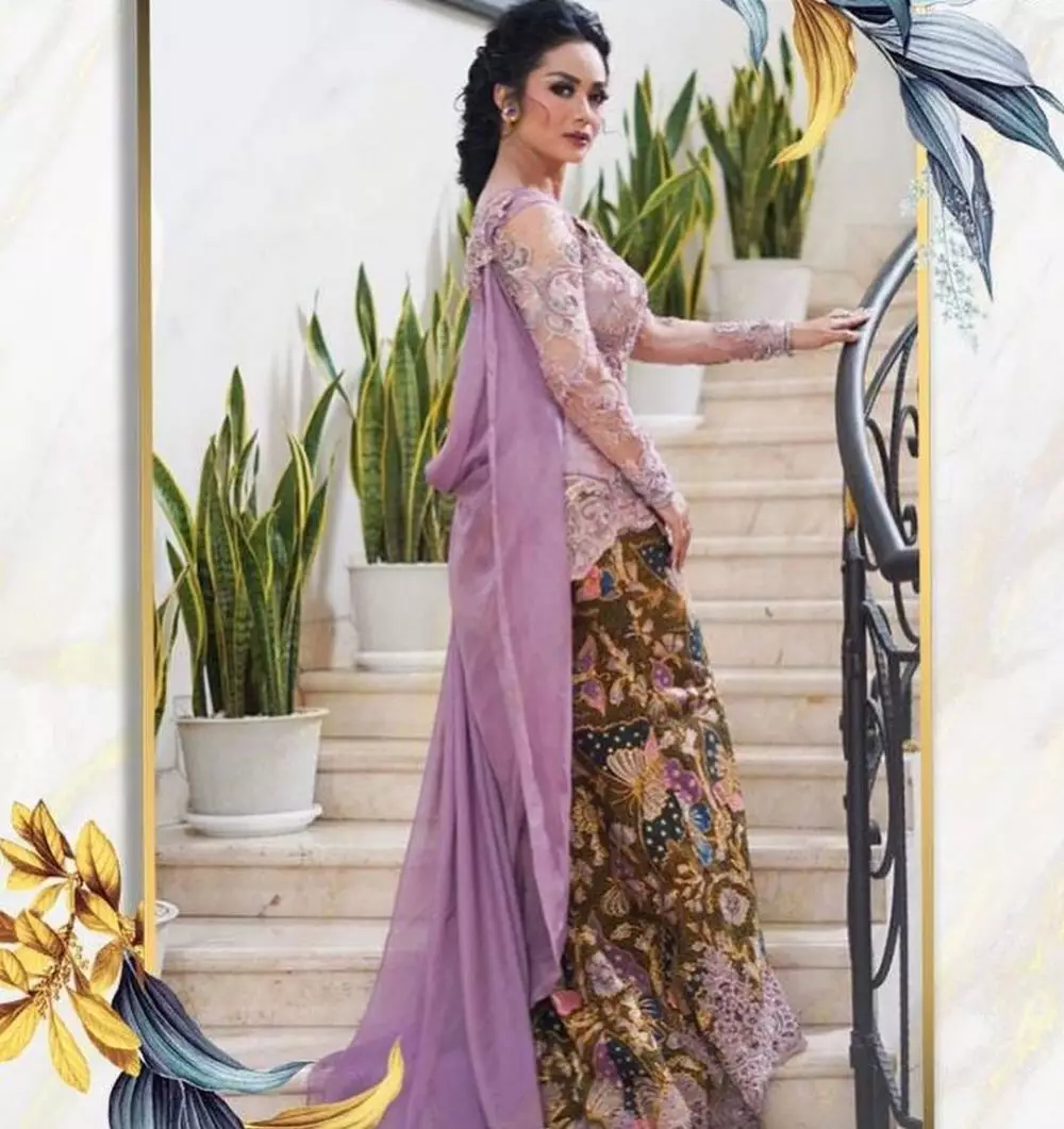 penjelasan warna baju krisdayanti tak seragam © 2021 brilio.net penjelasan warna baju krisdayanti tak seragam © 2021 brilio.net