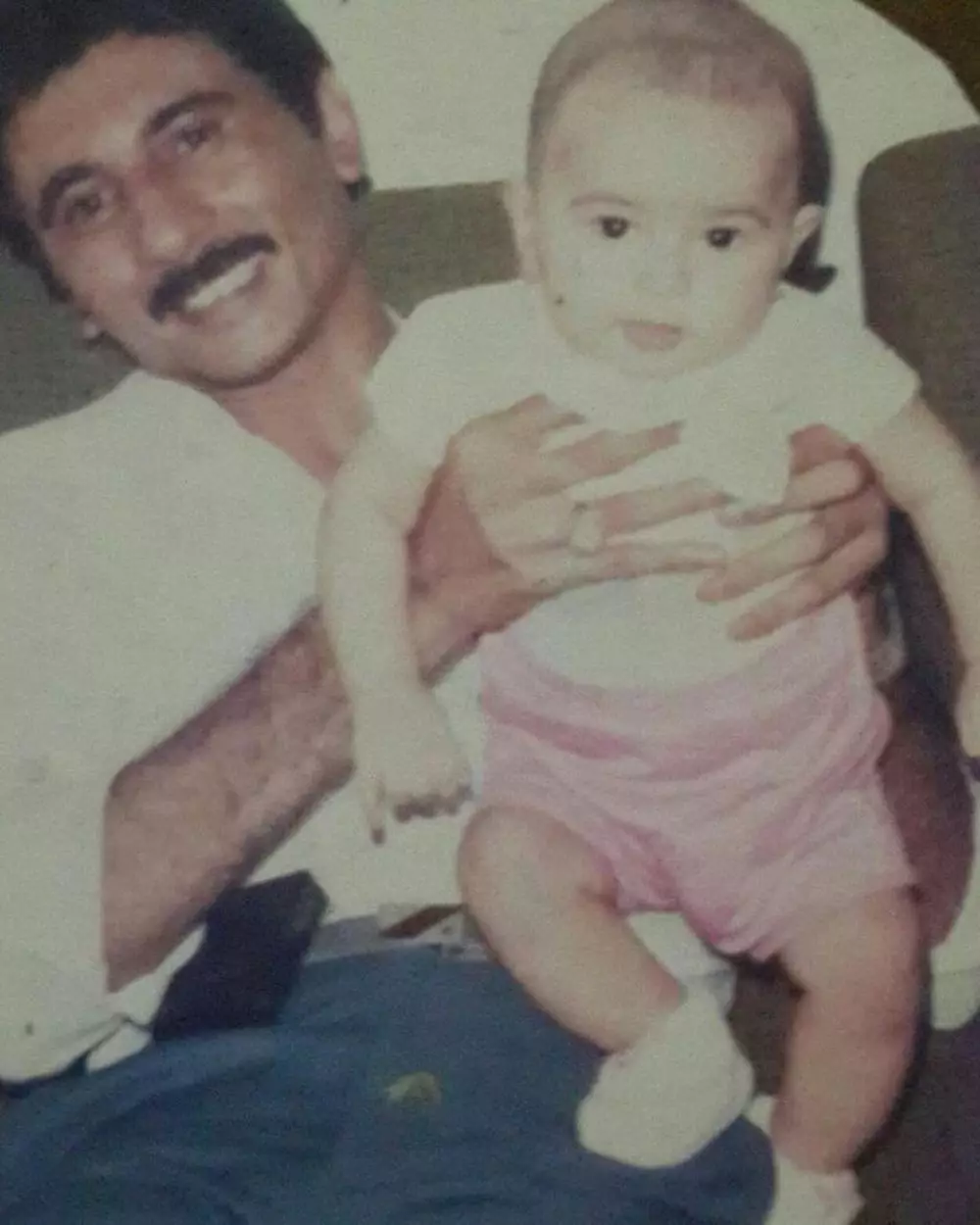 Potret masa kecil artis langganan protagonis bareng ayah © 2021 brilio.net Potret masa kecil artis langganan protagonis bareng ayah © 2021 brilio.net