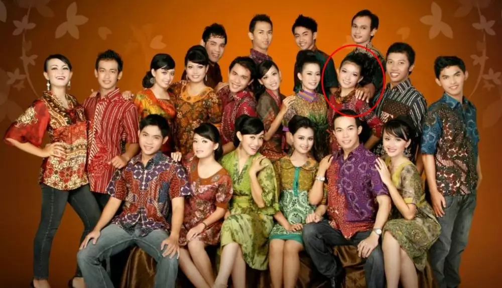 Selvi Ananda Putri Solo 2009 © 2021 brilio.net Selvi Ananda Putri Solo 2009 © 2021 brilio.net