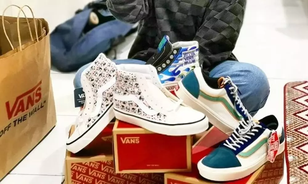 6 Alasan sneakers Vans digemari anak muda © 2021 brilio.net 6 Alasan sneakers Vans digemari anak muda © 2021 brilio.net
