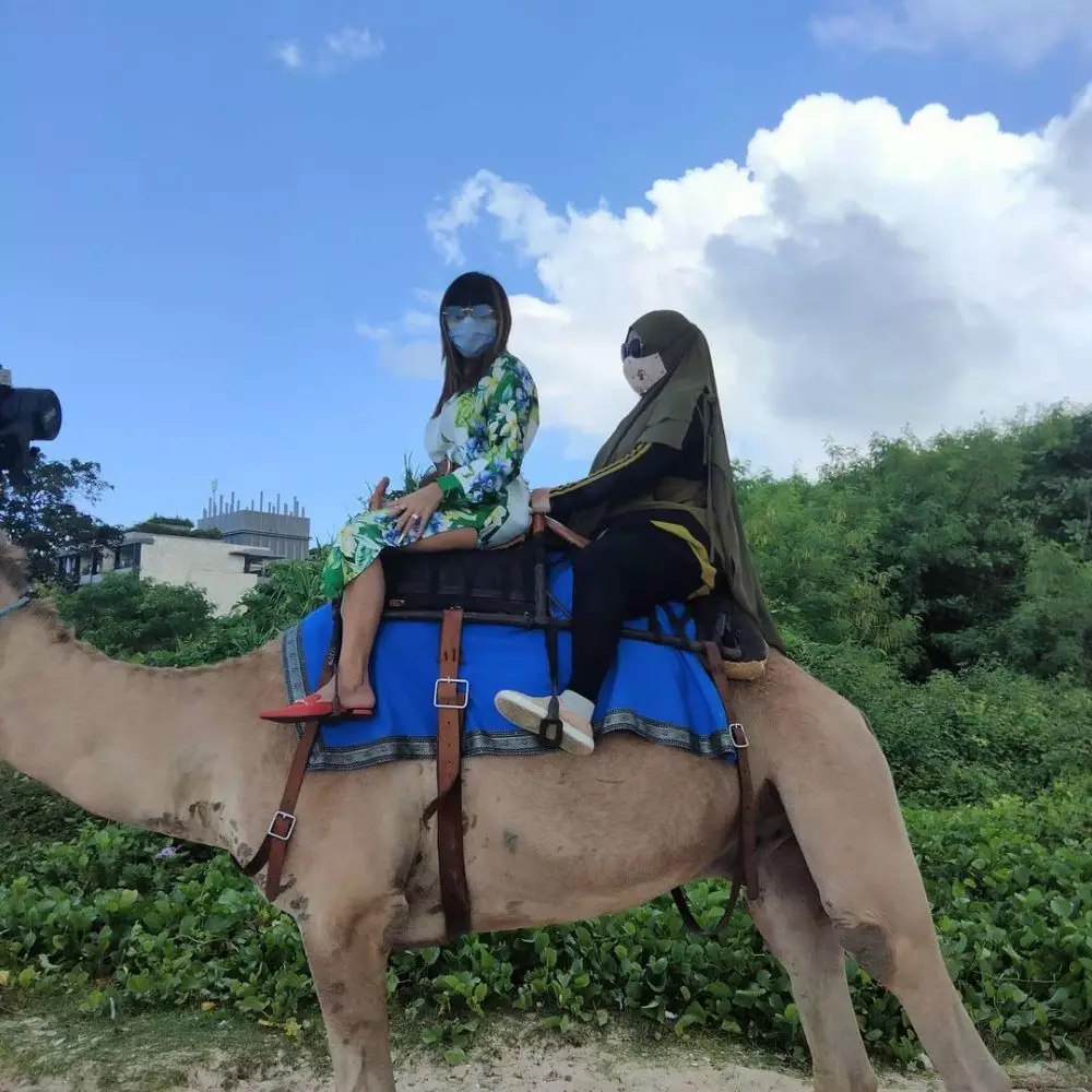Eva dan Rohimah di Bali © Instagram Eva dan Rohimah di Bali © Instagram