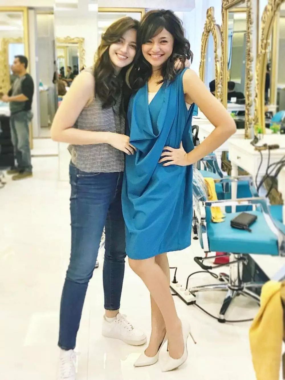 Seleb sudah sahabatan sejak kecil © Instagram