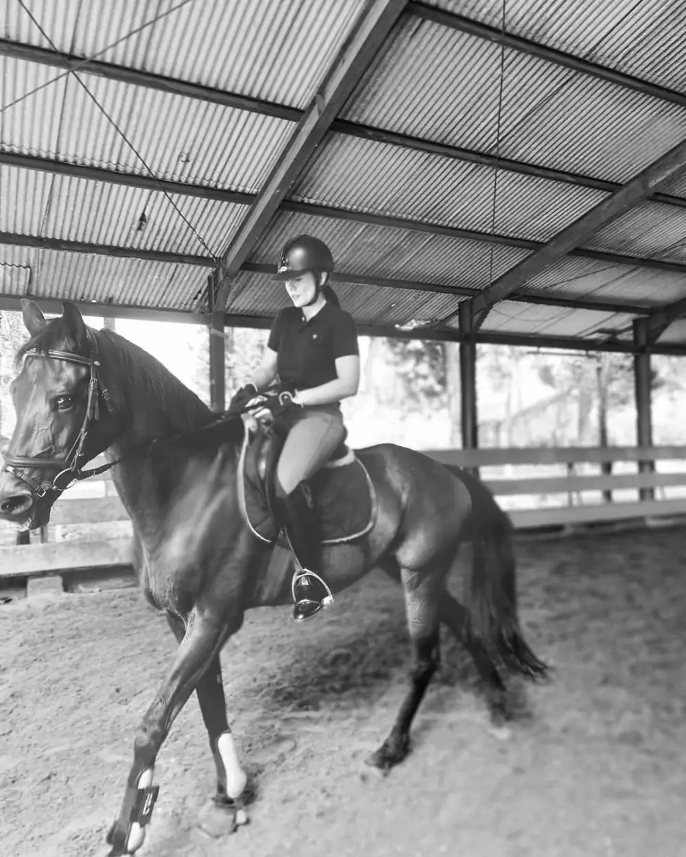 Wulan Guritno olahraga berkuda © 2021 Instagram Wulan Guritno olahraga berkuda © 2021 Instagram