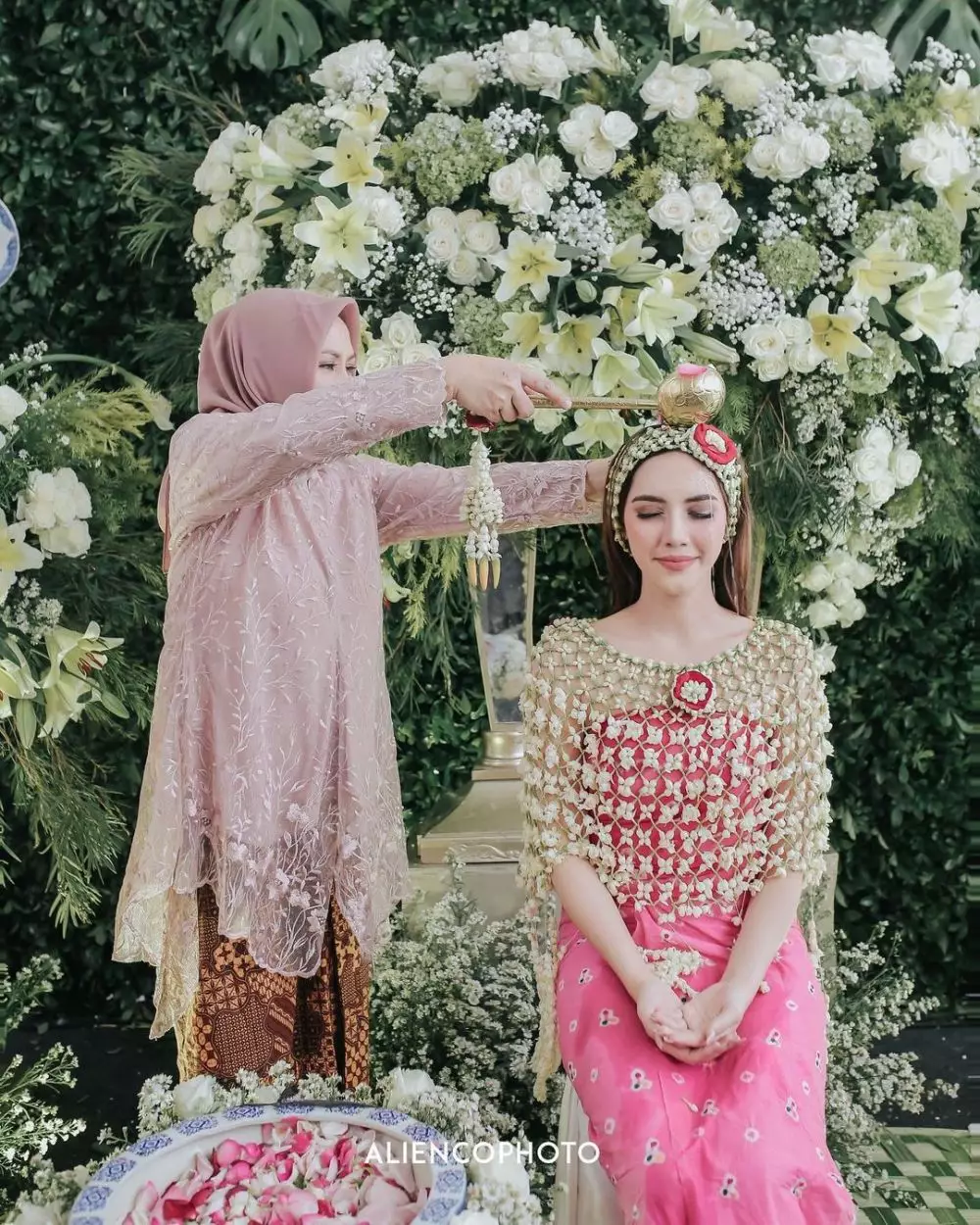 seleb siraman saat masa pandemi © 2021 brilio.net