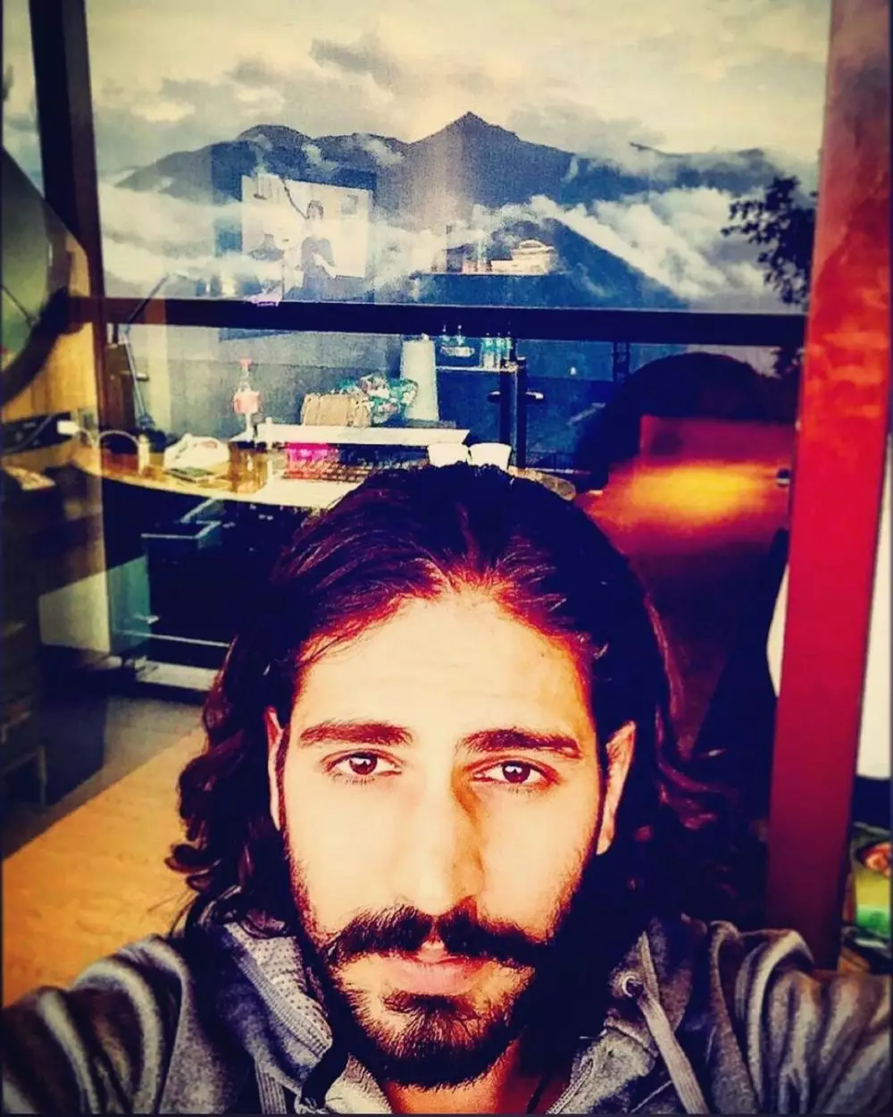 Potret penampilan terbaru Rajat Tokas Instagram © 2021 brilio.net Potret penampilan terbaru Rajat Tokas Instagram © 2021 brilio.net