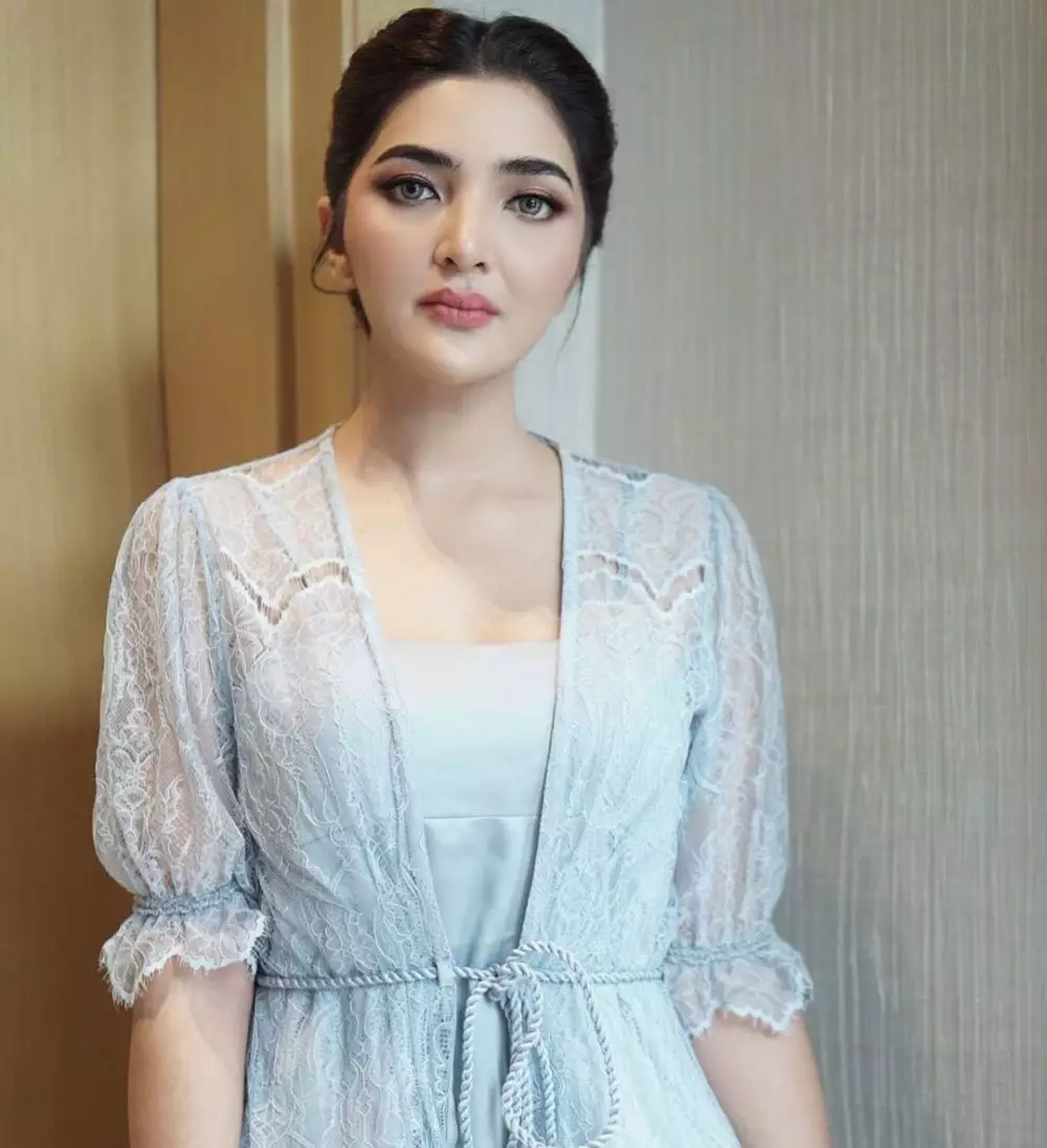 Beda gaya Ashanty jelang pernikahan Aurel © Instagram