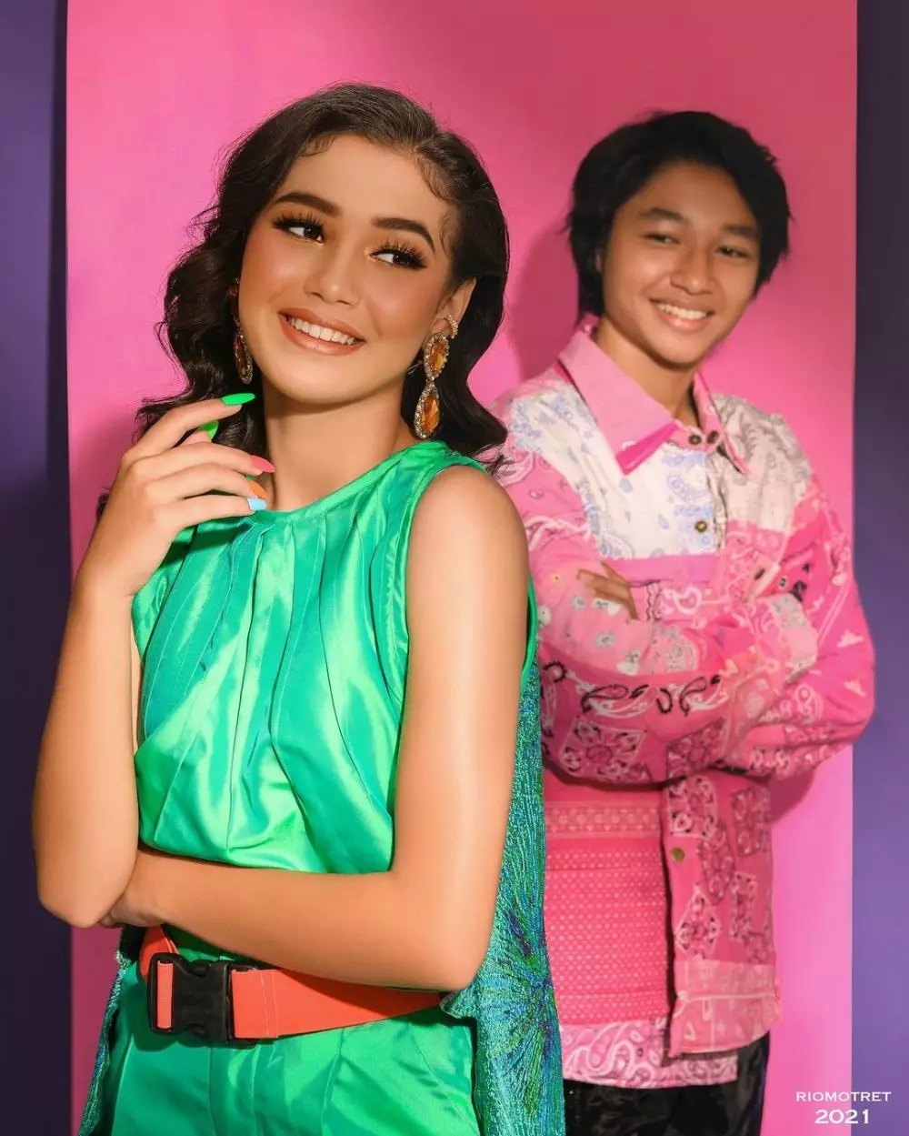 Seleb pemotretan bertema colorful © Instagram Seleb pemotretan bertema colorful © Instagram