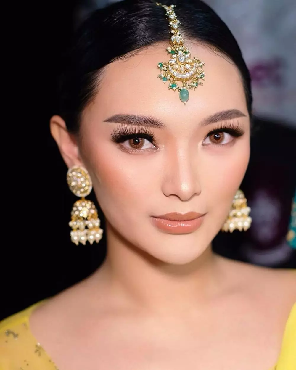 Gaya Zaskia Gotik kembali manggung pasca lahiran © Instagram