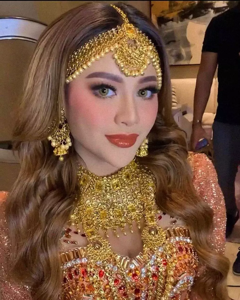 Potret penyanyi cantik ala bintang India © Instagram Potret penyanyi cantik ala bintang India © Instagram