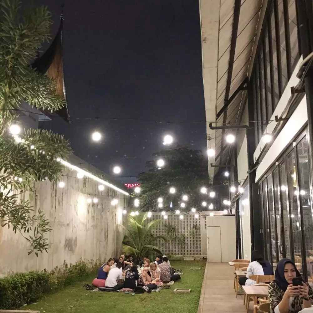 Potret resto dan kafe milik seleb cantik  © Istimewa