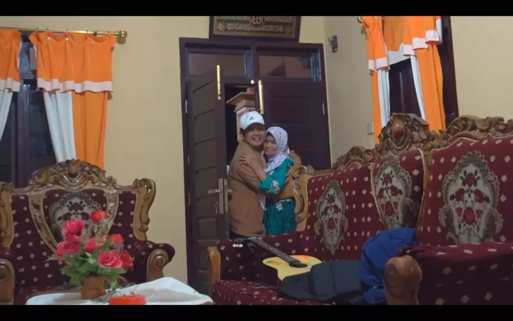 rumah Fatin Sidqia di kampung halaman YouTube