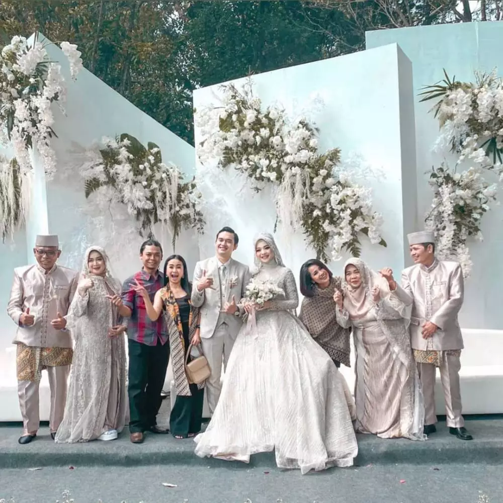 momen resepsi ikbal fauzi ikatan cinta © Instagram momen resepsi ikbal fauzi ikatan cinta © Instagram