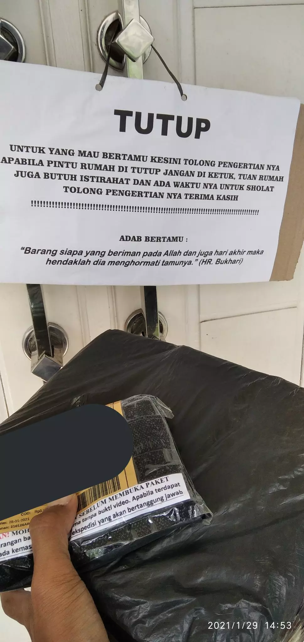 Pemberitahuan untuk kurir © berbagai sumber