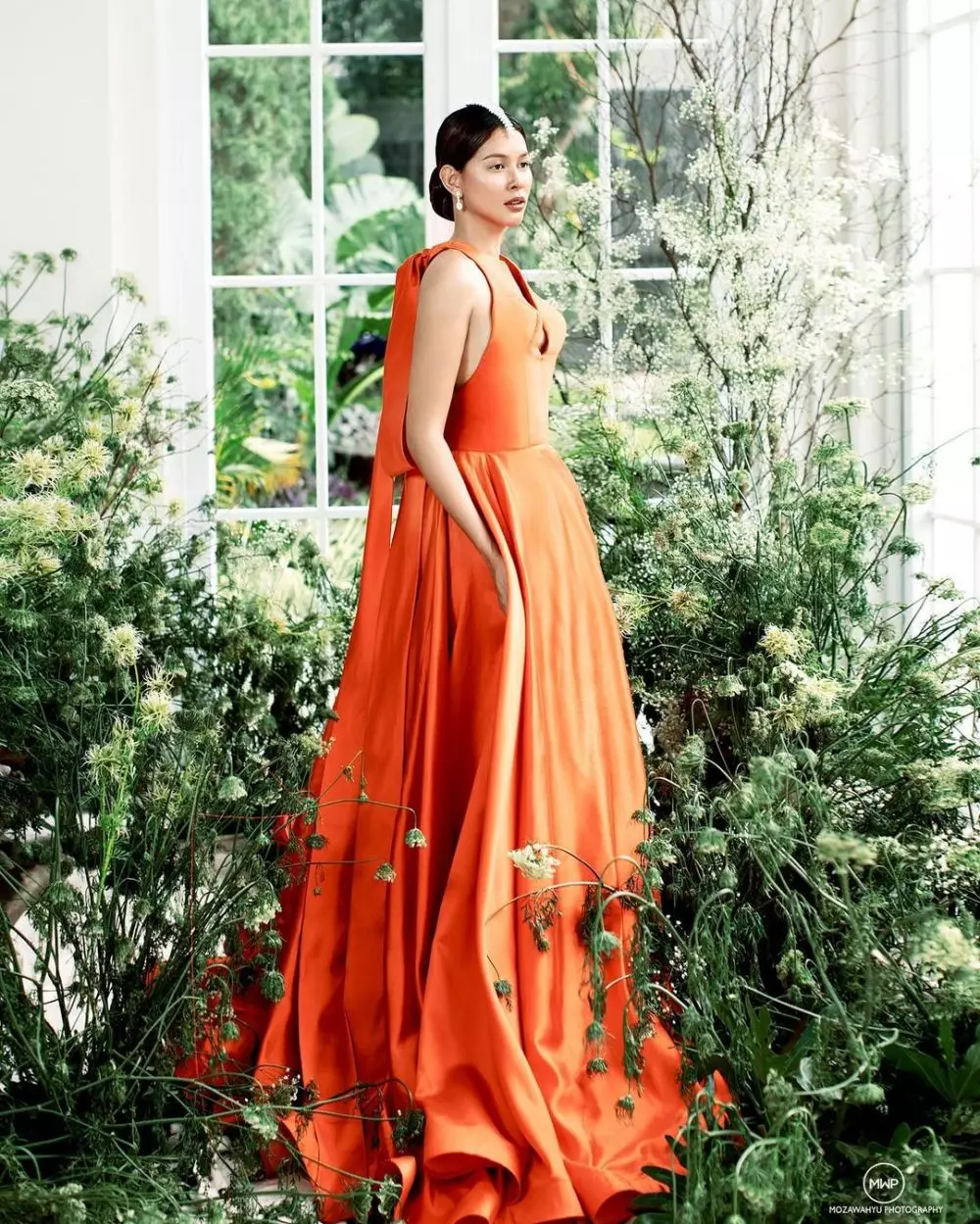 Potret anniversary pertama Bunga Jelitha dan suami © Instagram Potret anniversary pertama Bunga Jelitha dan suami © Instagram