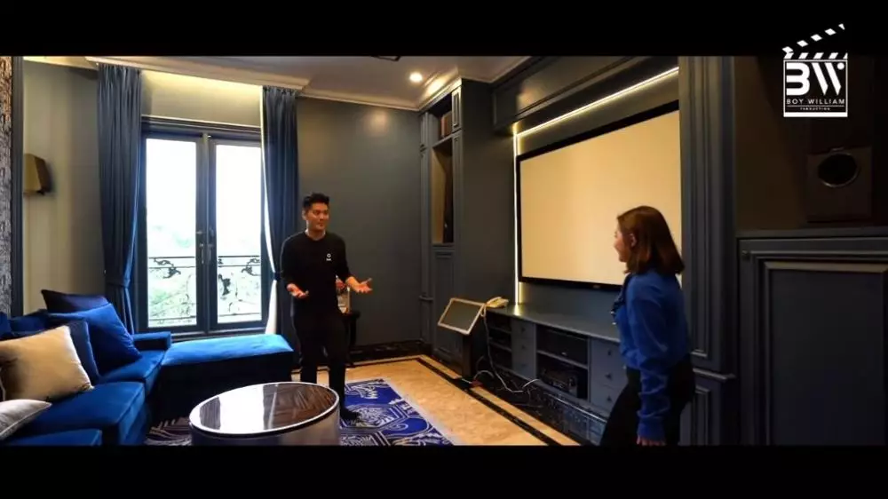 potret ruang karaoke rumah seleb © Berbagai Sumber potret ruang karaoke rumah seleb © Berbagai Sumber