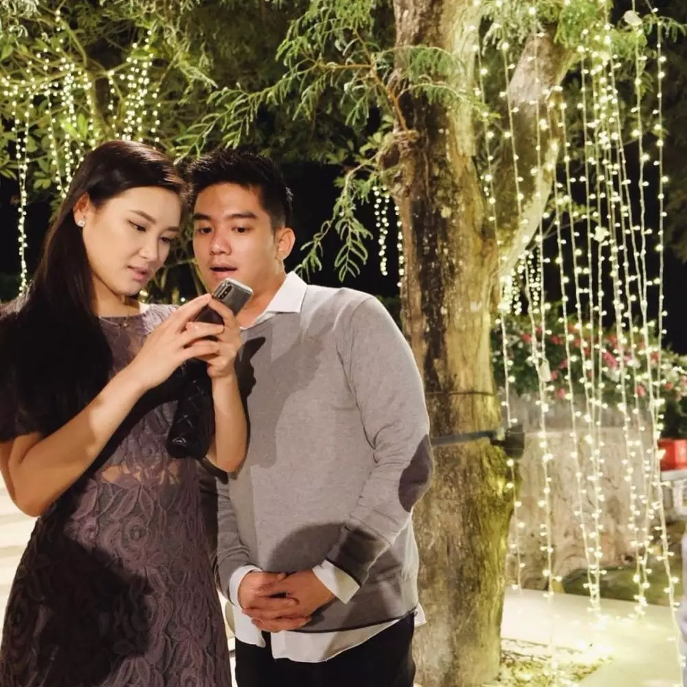 Gaya Boy William dan kekasih saat kondangan © 2021 brilio.net