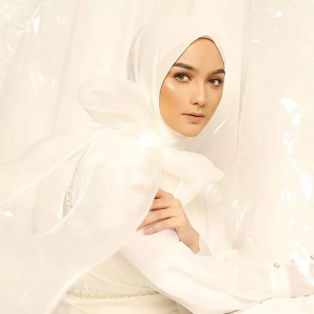 potret Citra Kirana bermakeup tebal © 2021 brilio.net