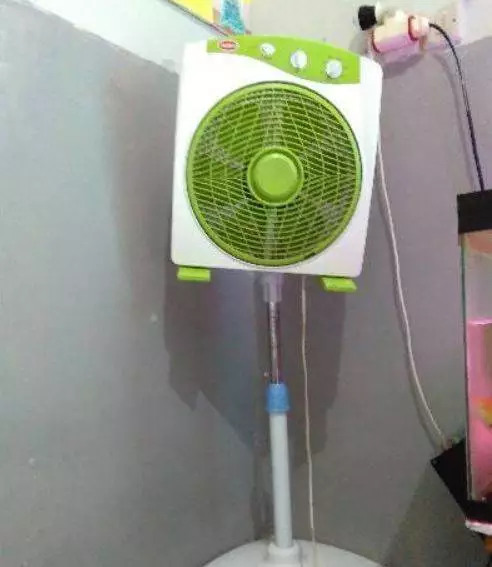 gunakan barang elektronik rusak Berbagai sumber