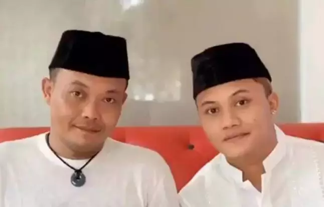 pelawak dan putranya © Instagram