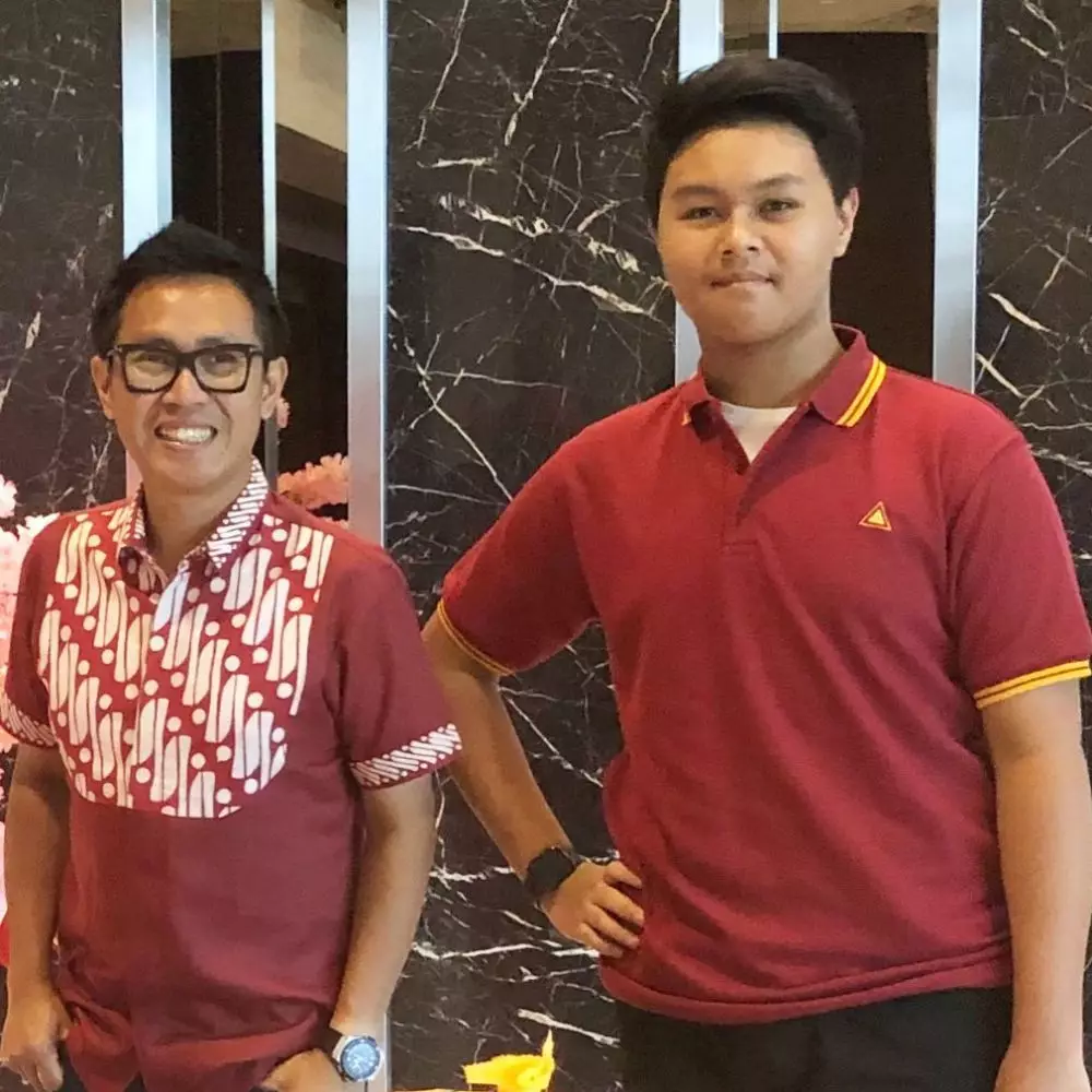 pelawak dan putranya © Instagram