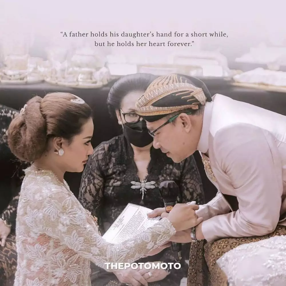 Gus Miftah dikabarkan jadi wali nikah Aurel © 2021 brilio.net