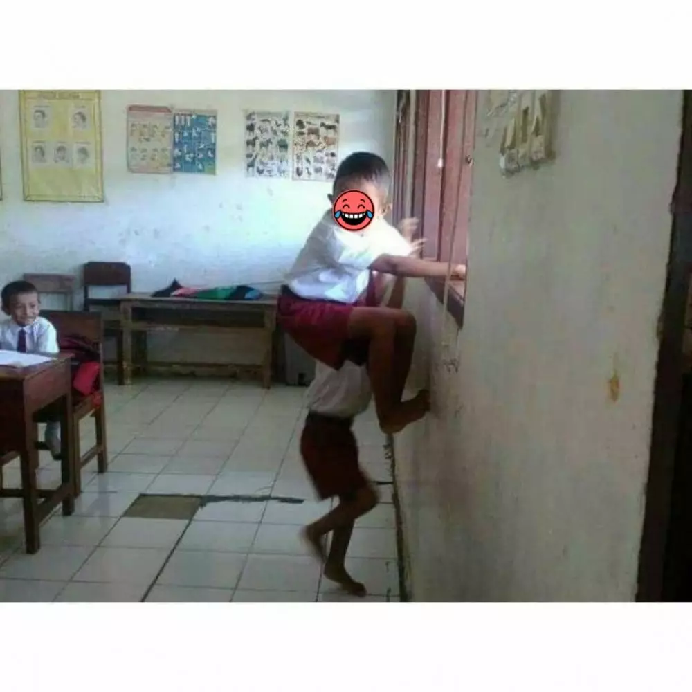 Kelakuan lucu anak sekolah © berbagai sumber