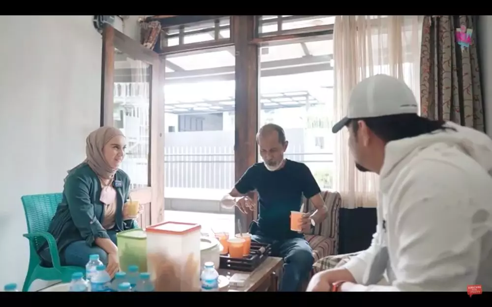 Penampakan rumah nenek Irish Bella YouTube