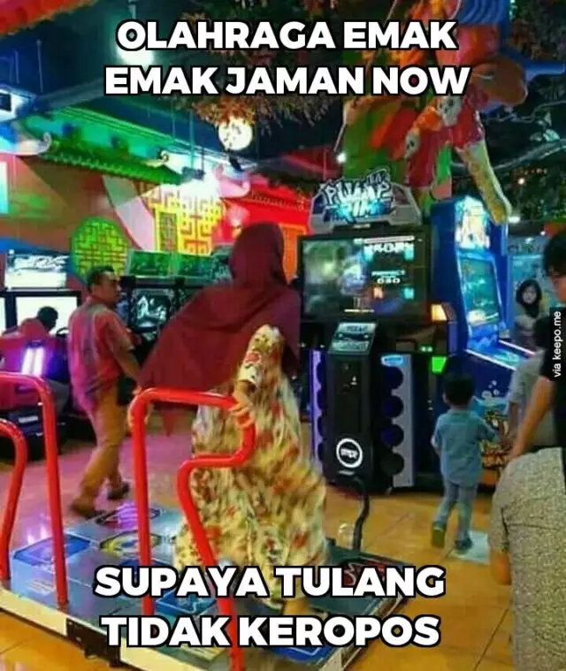 emak pas nggak lagi urus rumah © berbagai sumber