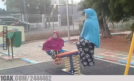 emak pas nggak lagi urus rumah © berbagai sumber