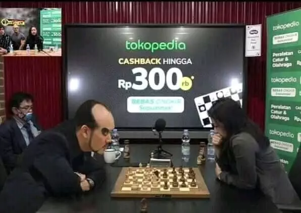 editan Dewa Kipas vs Irene © berbagai sumber