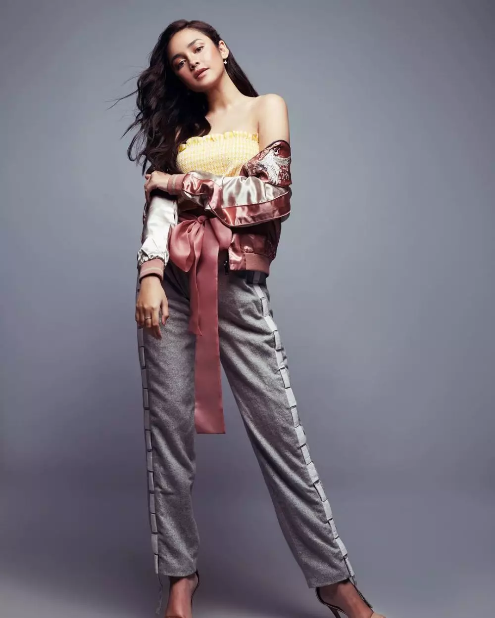 Gaya pemotretan Syifa Hadju dalam berbagai tema © 2021 brilio.net