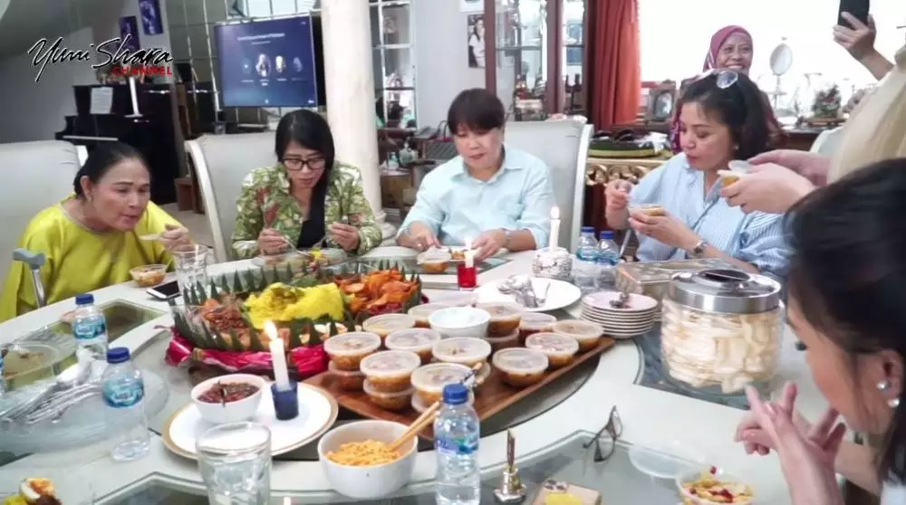 ulang tahun Kartika Sary © 2021 brilio.net