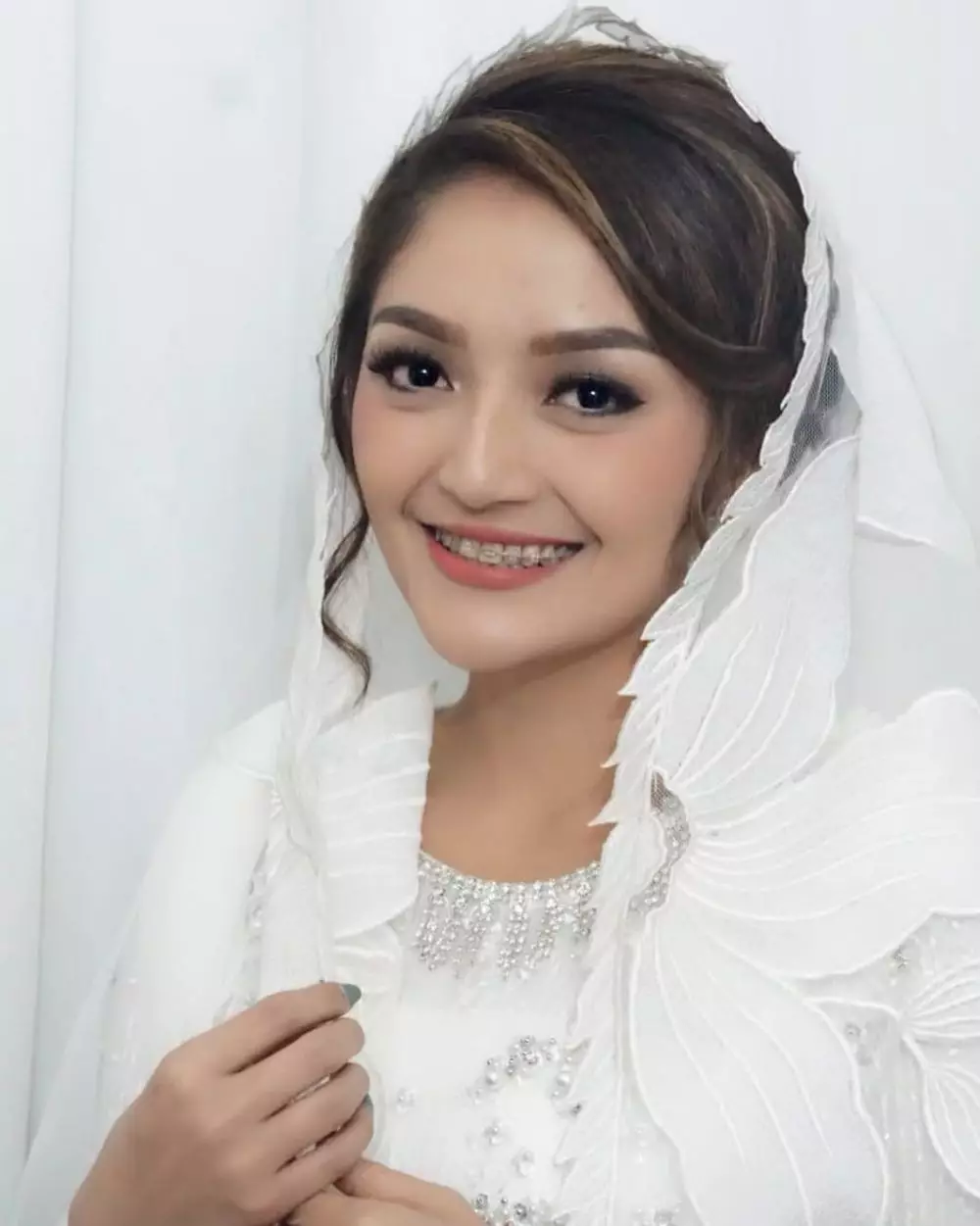 pesona penyanyi di pengajian jelang nikah © Instagram