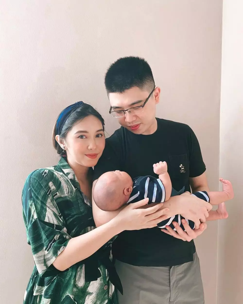 Pesona Emily Akman adik Putri Anne © Instagram Pesona Emily Akman adik Putri Anne © Instagram