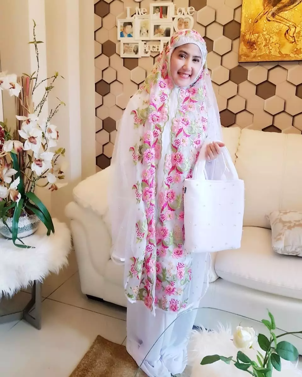 penampakan rumah pedangdut ine sinthya © Instagram penampakan rumah pedangdut ine sinthya © Instagram