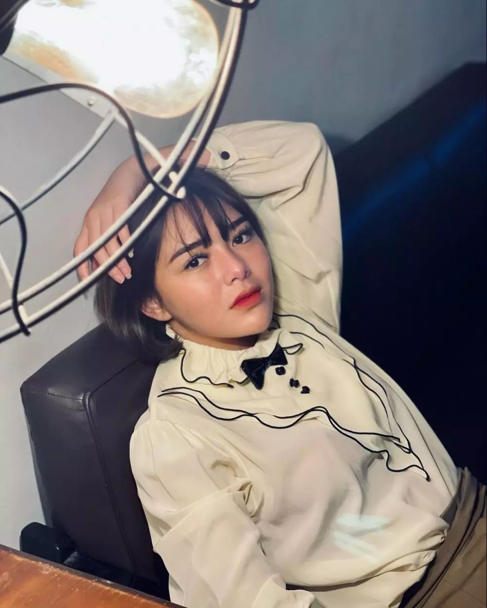 Amanda Manopo rambut poni © 2021 brilio.net