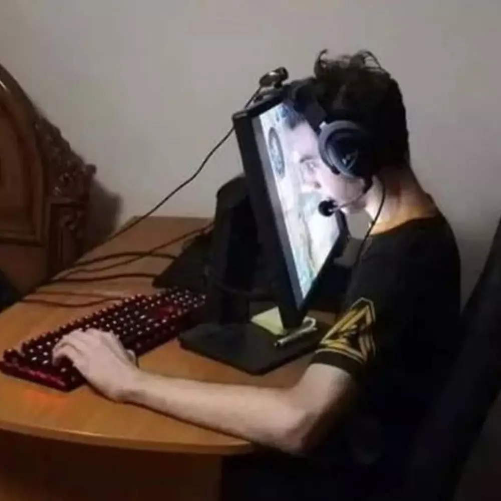 tingkah kocak main game Berbagai sumber