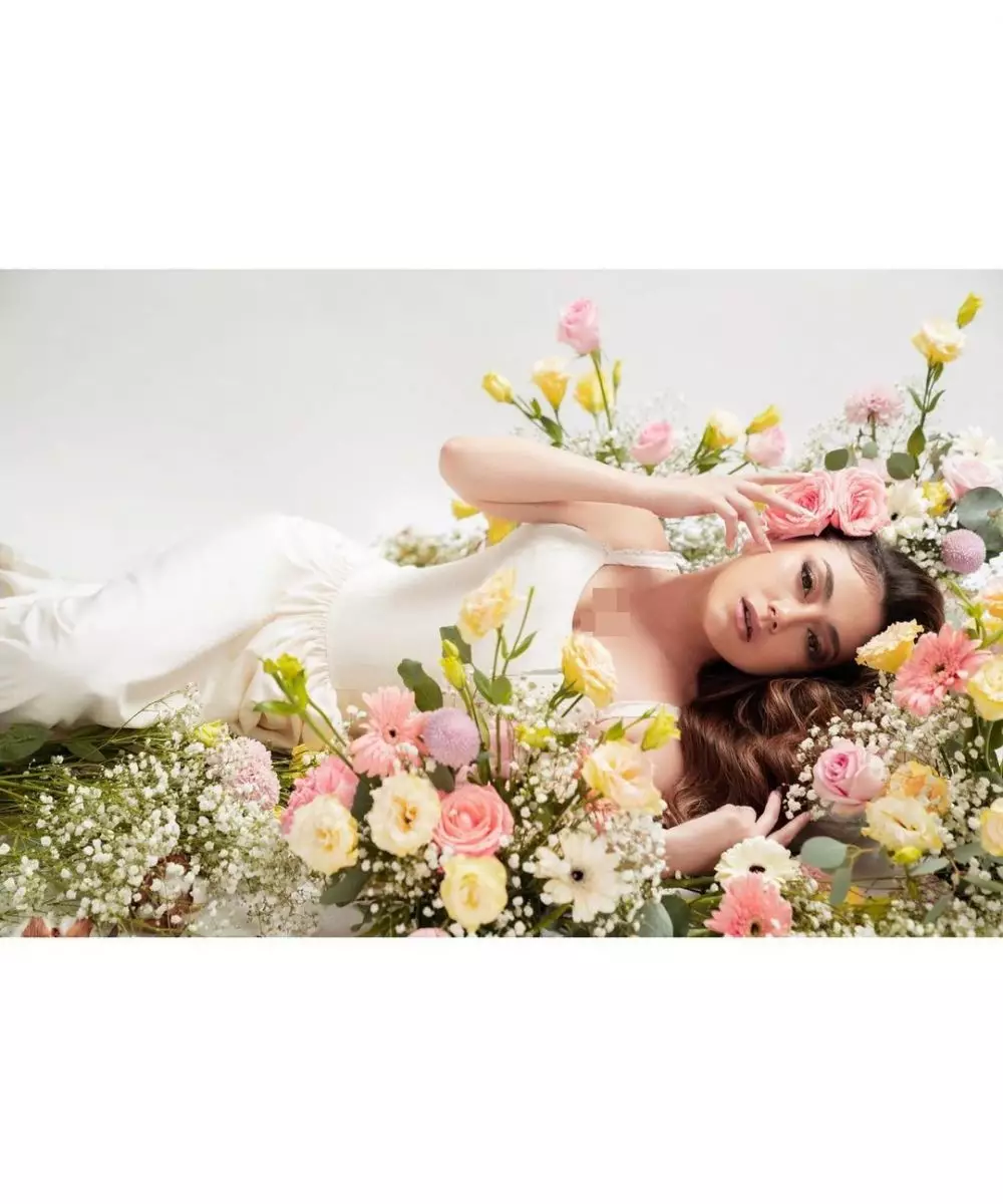 Celine Evangelista bertema floral © 2021 brilio.net Celine Evangelista bertema floral © 2021 brilio.net