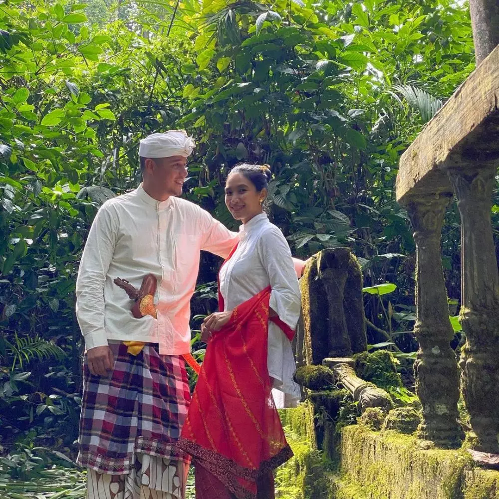 Keseharian Happy Salma © Instagram