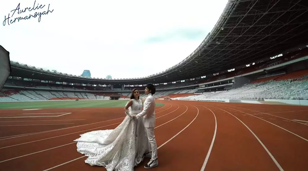 prewedding Atta Aurel di GBK © YouTube prewedding Atta Aurel di GBK © YouTube