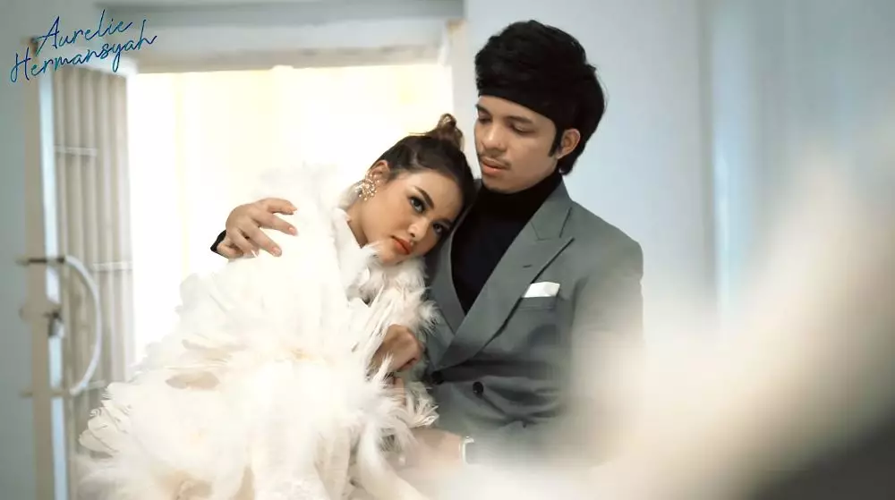 prewedding Atta Aurel di GBK © YouTube prewedding Atta Aurel di GBK © YouTube