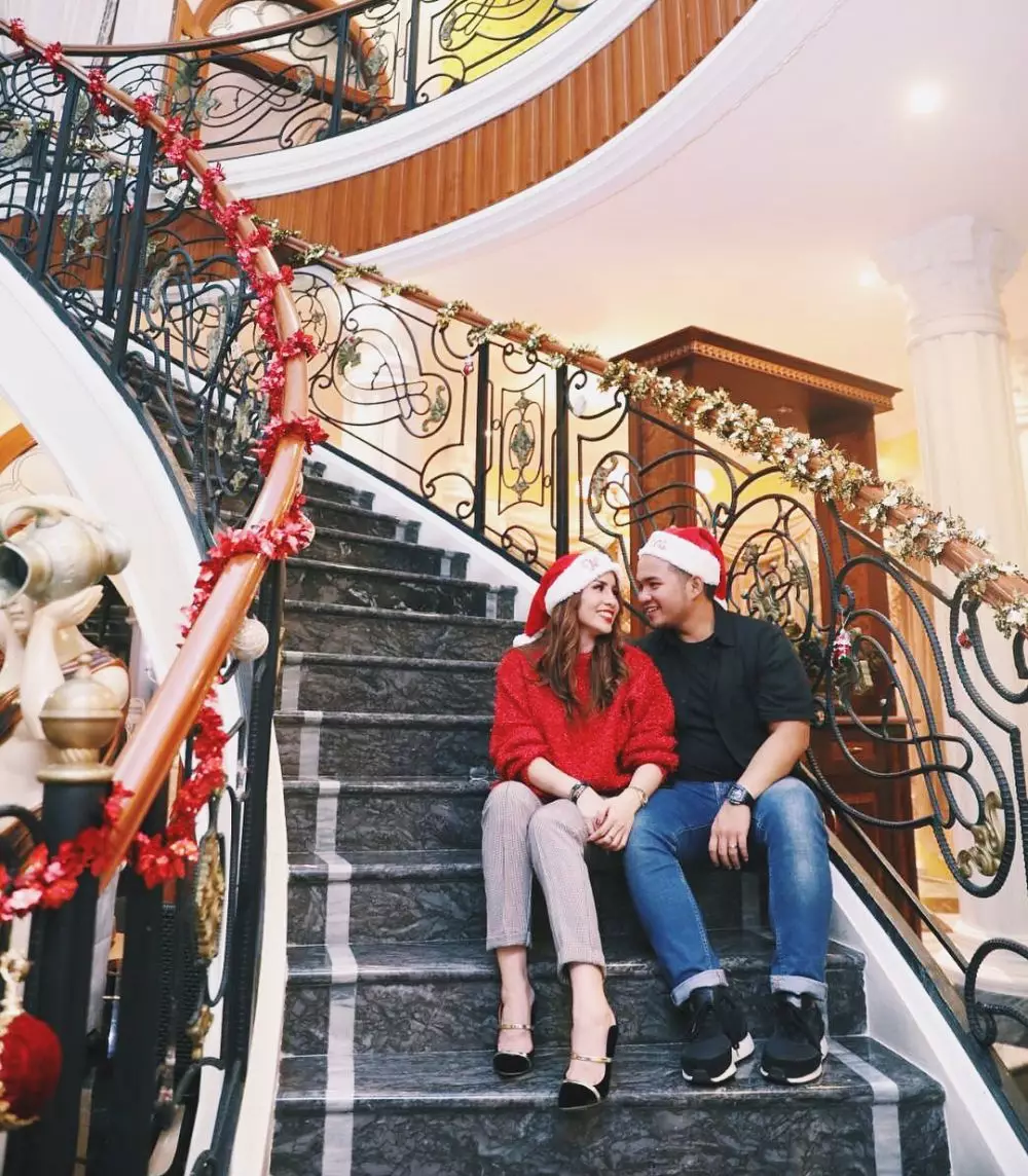 desain tangga rumah seleb © berbagai sumber