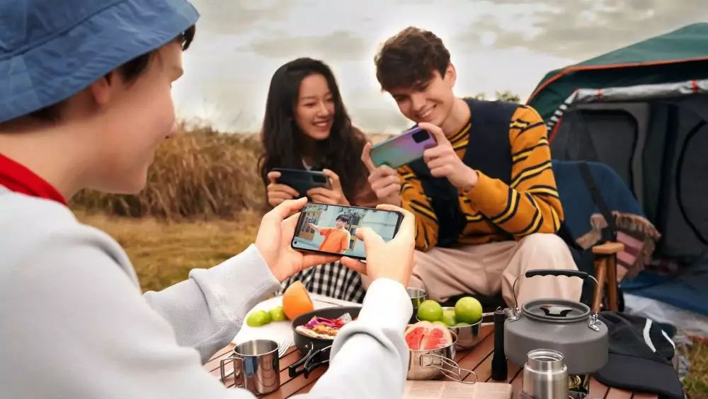 Oppo Reno5 F Resmi Meluncur © 2021 brilio.net