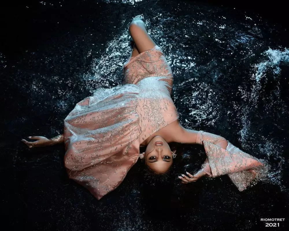 pemotretan Marion Jola dengan berbagai tema © 2021 brilio.net