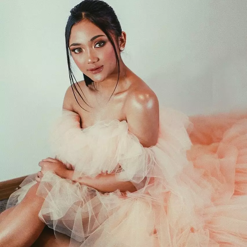 pemotretan Marion Jola dengan berbagai tema © 2021 brilio.net