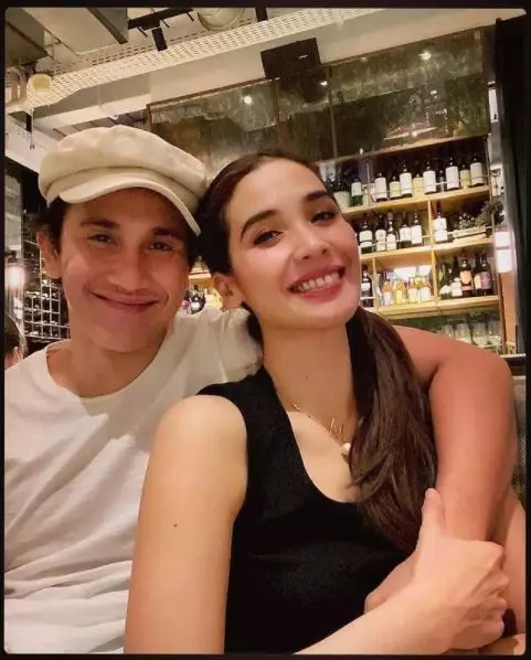 seleb cantik terpikat aktor minang Instagram