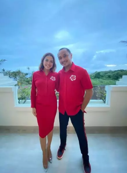 seleb cantik terpikat aktor minang Instagram