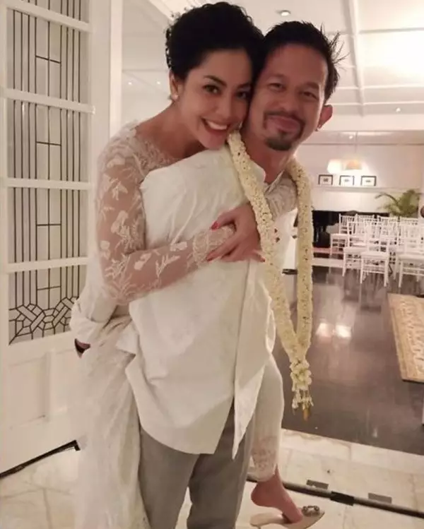 ratu sinetron era 90-an dan pasangan Instagram