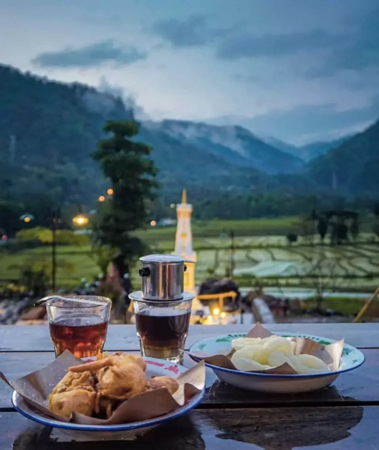 Smartfren kopi Ingkar Janji ©Instagram